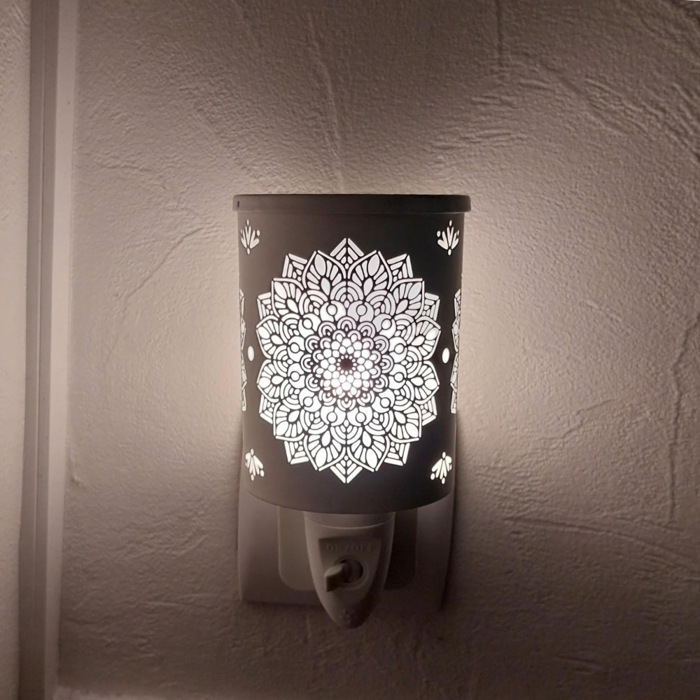 Brûle parfum électrique motif Mandala illuminé Candle Brothers