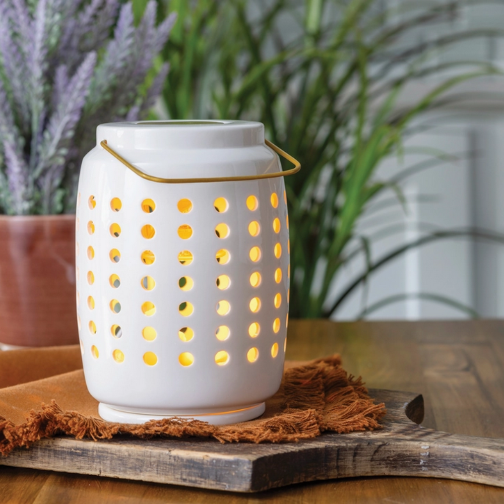 Brûleur électrique en céramique blanche avec fondant parfumé – ambiance chaleureuse