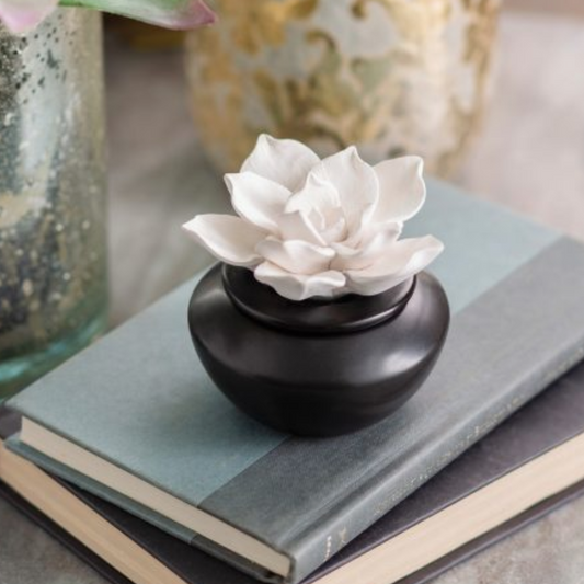 Diffuseur passif en céramique AIROME GARDENIA avec fleur en porcelaine