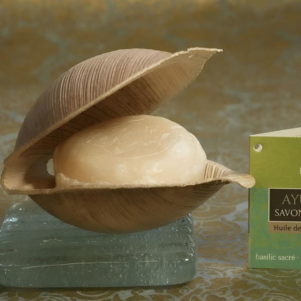 SAVON SOLIDE AYURVEDIQUE - BASILIC SACRÉ - 100g Déco et Senteur du Monde