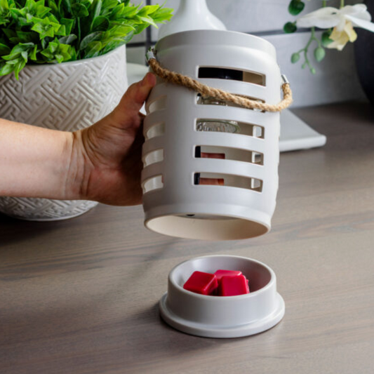 CANDLE WARMERS® - Lampe chauffe-cire parfumée électrique Canopy SHUTTER LANTERN