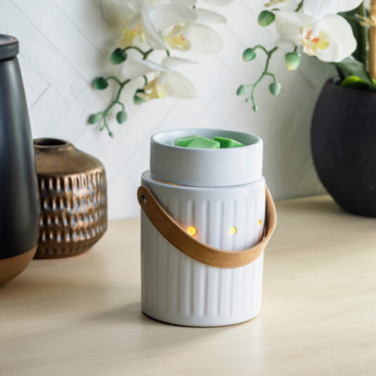 Lampe aromatique Leather Handle – détail design poignée en cuir