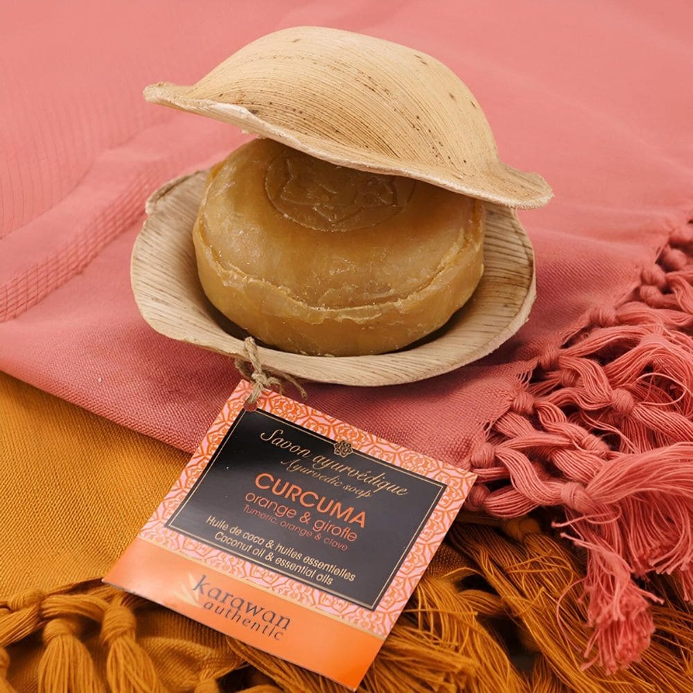 SAVON SOLIDE AYURVEDIQUE - CURCUMA - 100g Déco et Senteur du Monde