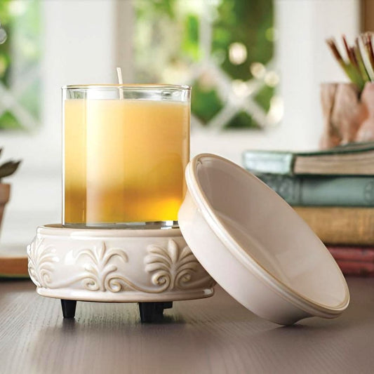 Base de la Lampe Fleur de Lys utilisée comme plaque chauffante électrique pour diffuser un pot de bougie parfumée sans flamme.
